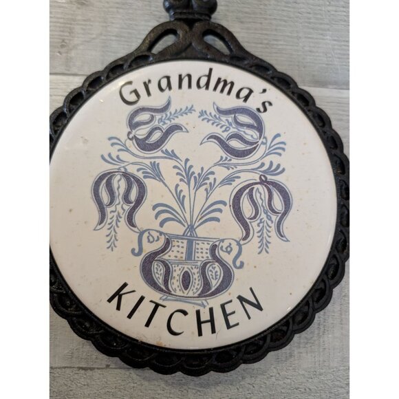 Grandmas Kitchen Decorative Cast Iron Trivet Ceramic Tile Insert Mid-State USA - Picture 2 of 6
